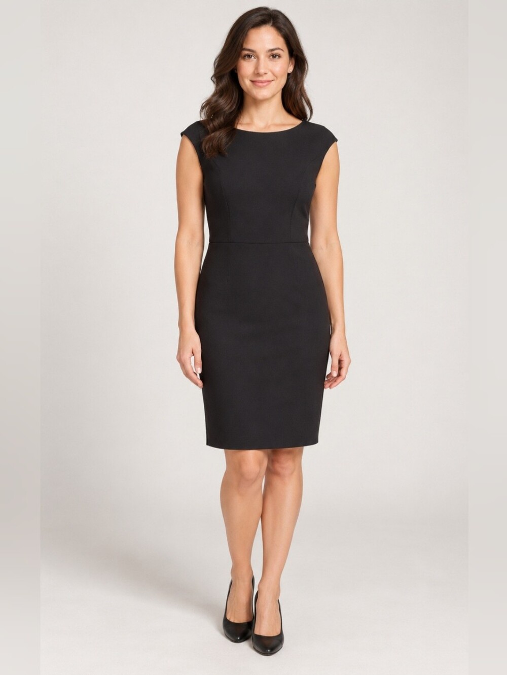 Nine West Sleeveless Little Black Dress Scalloped Hem Size Medium Above Knee